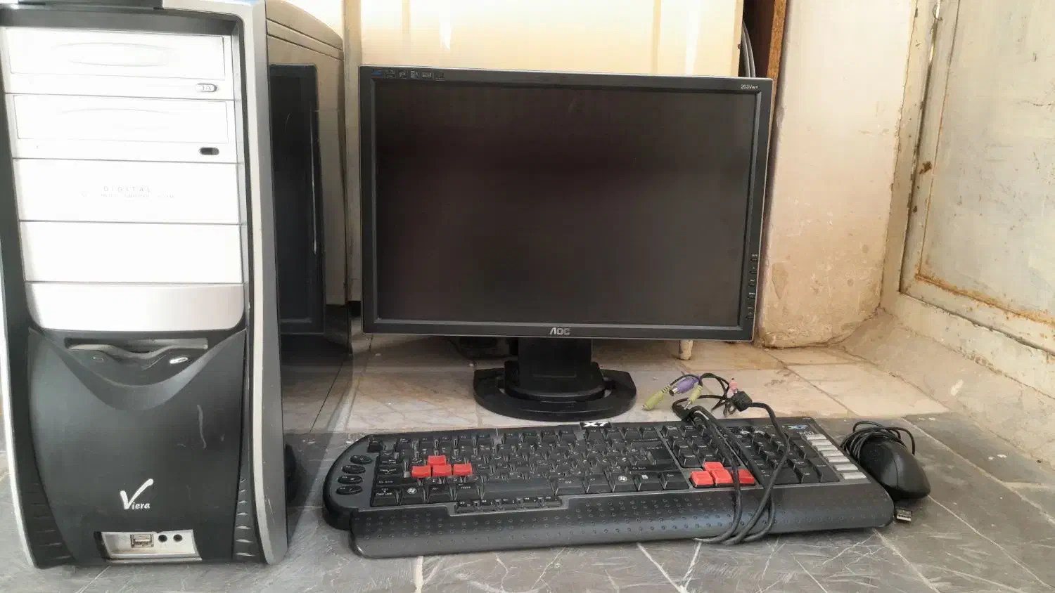 کامپیوتر سالم|رایانه رومیزی|چهارباغ, |دیوار