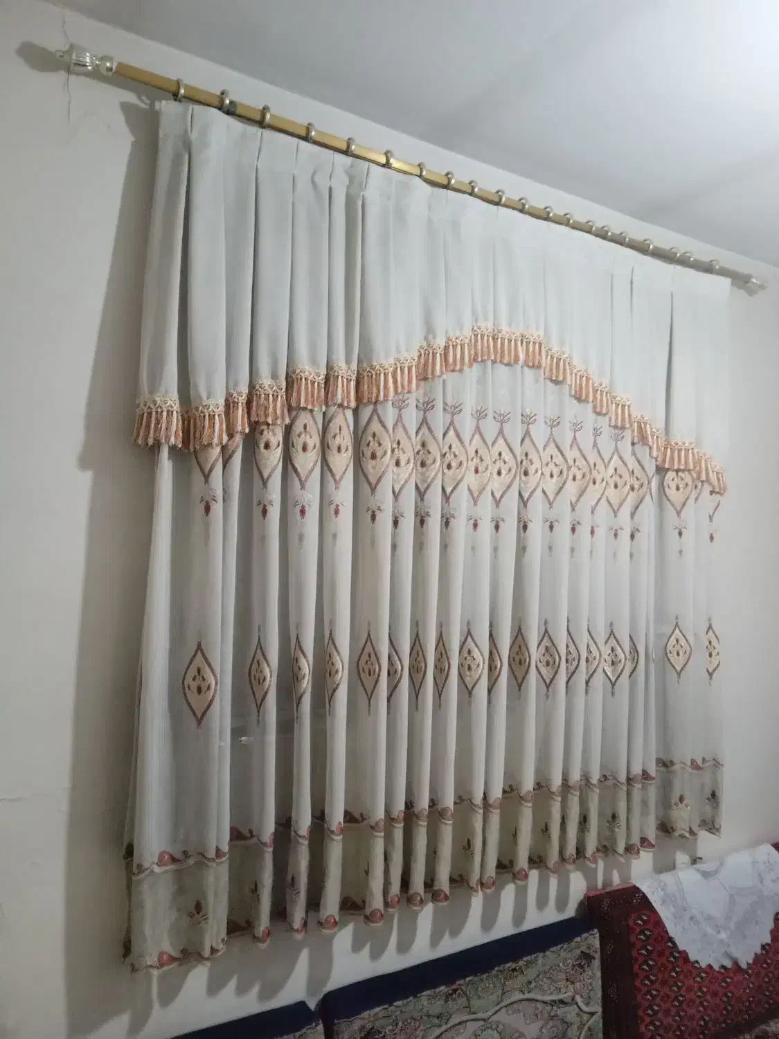 ۳ عدد پرده حریر به فروش میرسد|پرده، رانر، رومیزی|تهران, تهرانسر شمالی|دیوار