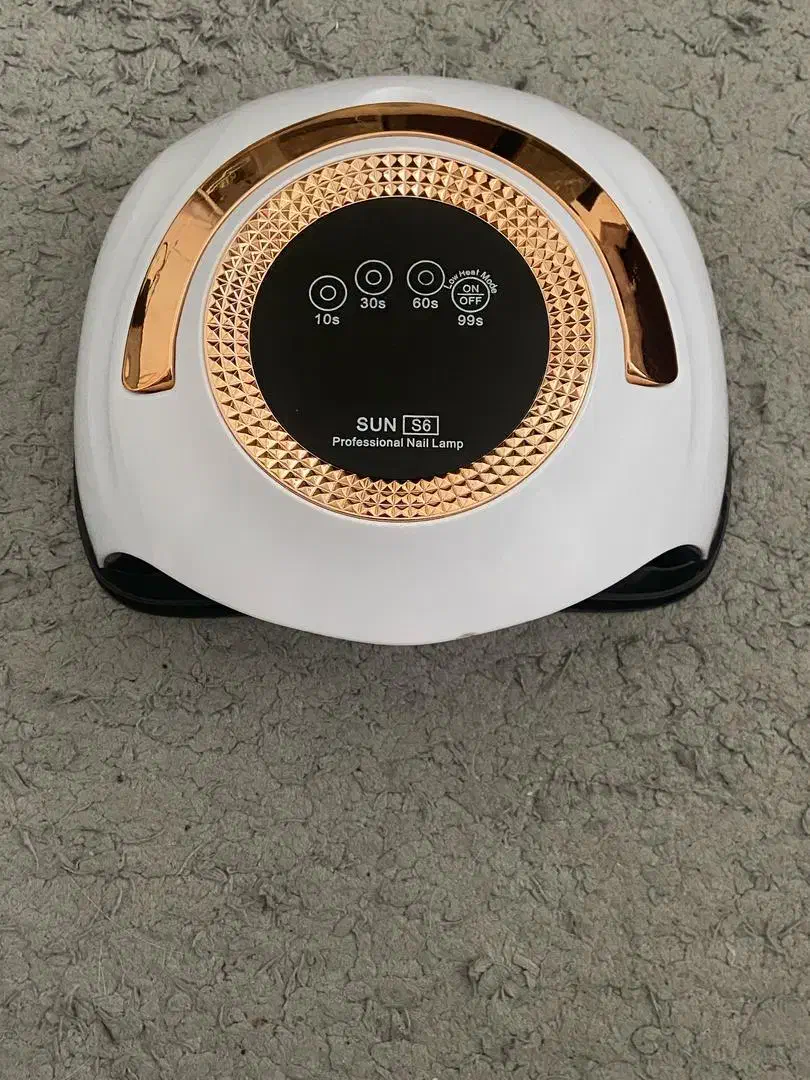 یو وی سان|آرایشی، بهداشتی، درمانی|اندیشه, اندیشه فاز ۳|دیوار