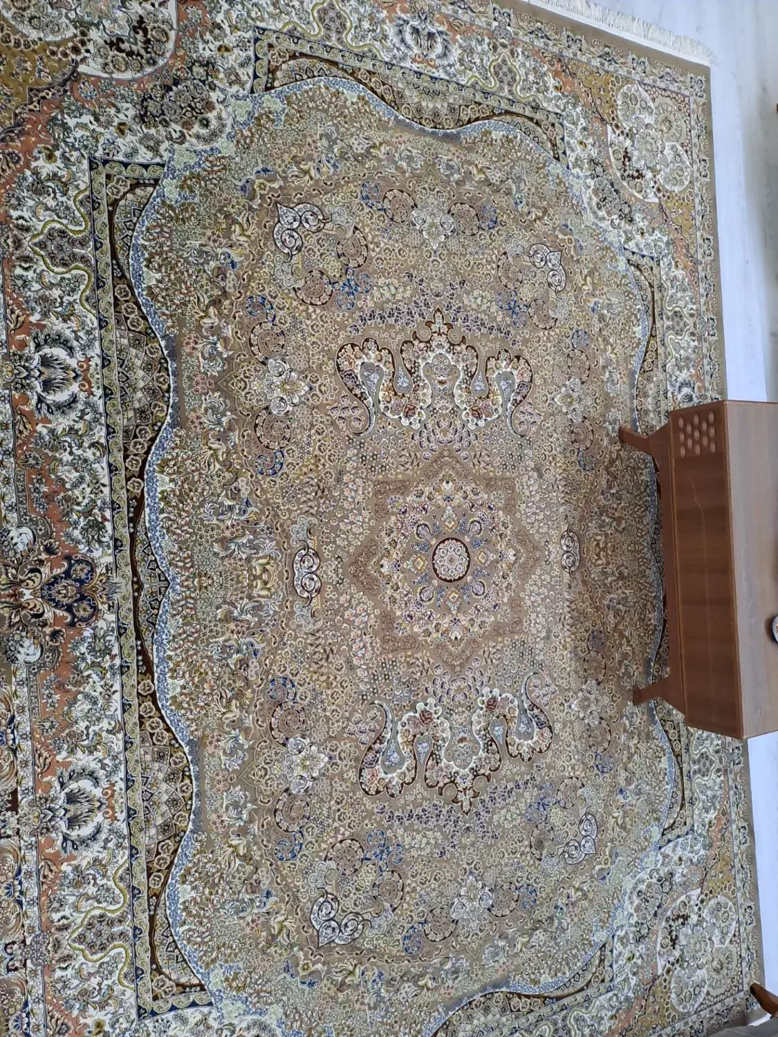 فر ۹ متری|فرش|قدس, شهر‌قدس|دیوار