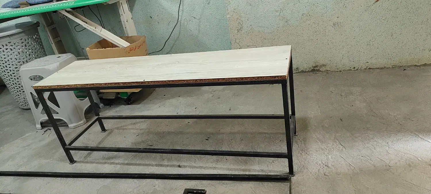 نیمکت و رگال|صندلی و نیمکت|کرمانشاه, |دیوار