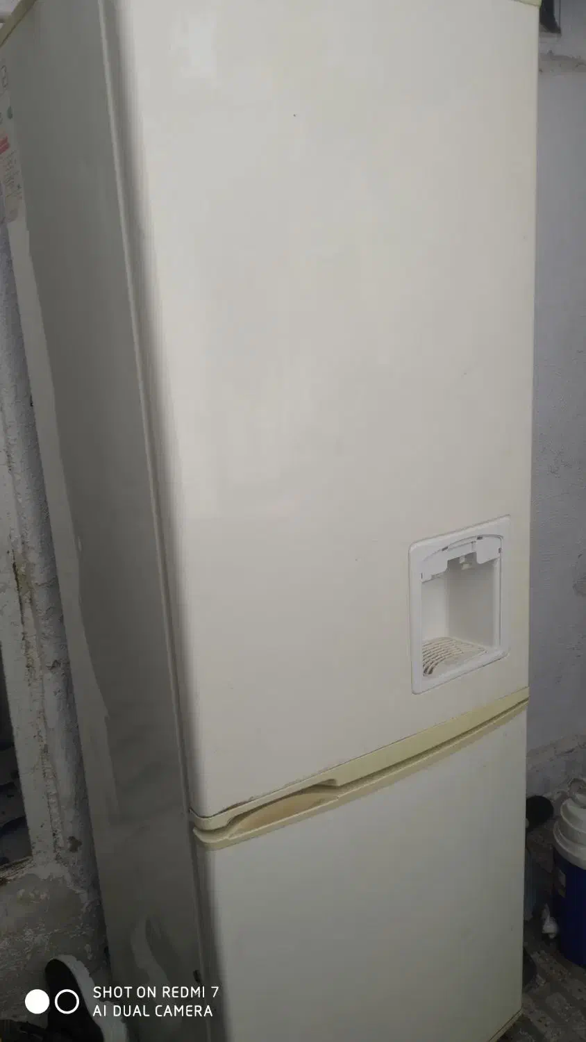 یخچال فریزر|یخچال و فریزر|مرودشت, ژیان|دیوار