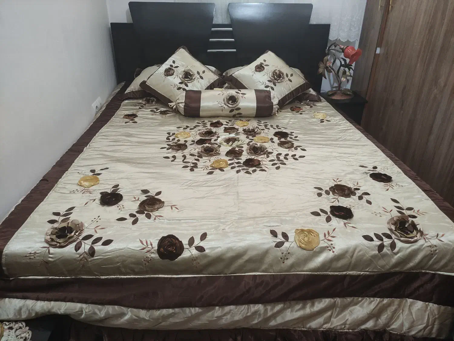 روتختی|سرویس روتختی|ساوه, |دیوار