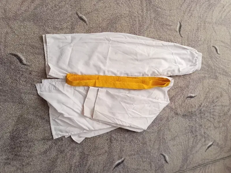 کاراته نو|تجهیزات ورزشی|آشخانه, |دیوار