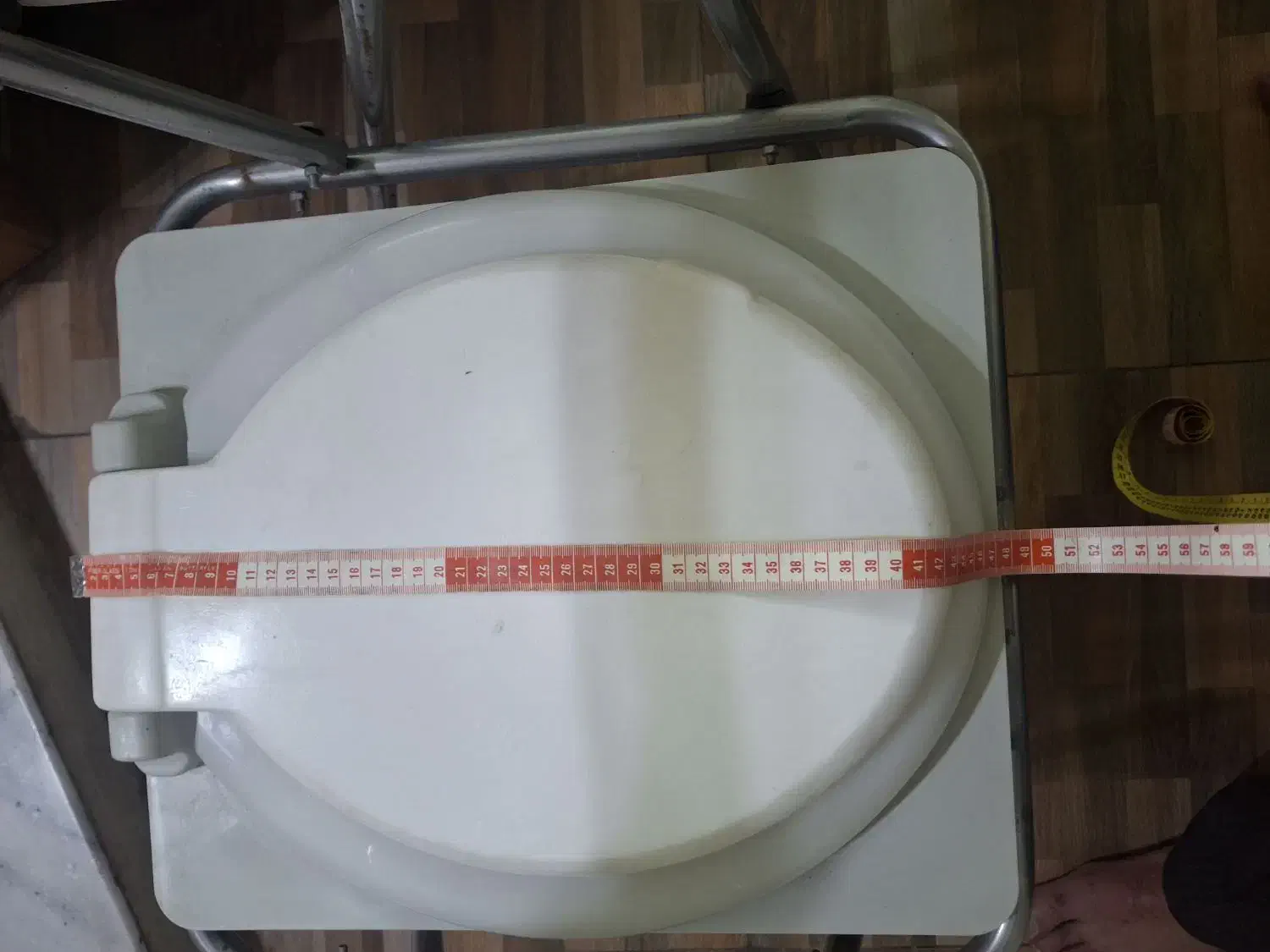 توالت فرنگی آک|لوازم سرویس بهداشتی|ری, علایین|دیوار