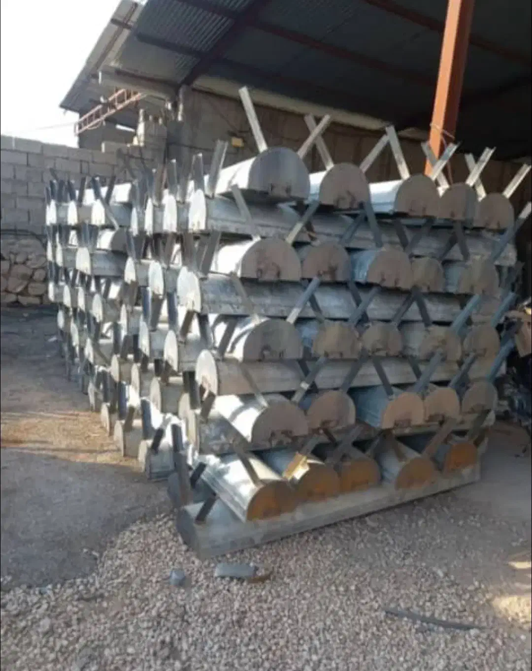 آخور گوسفند|لوازم جانبی حیوانات|بردسیر, |دیوار