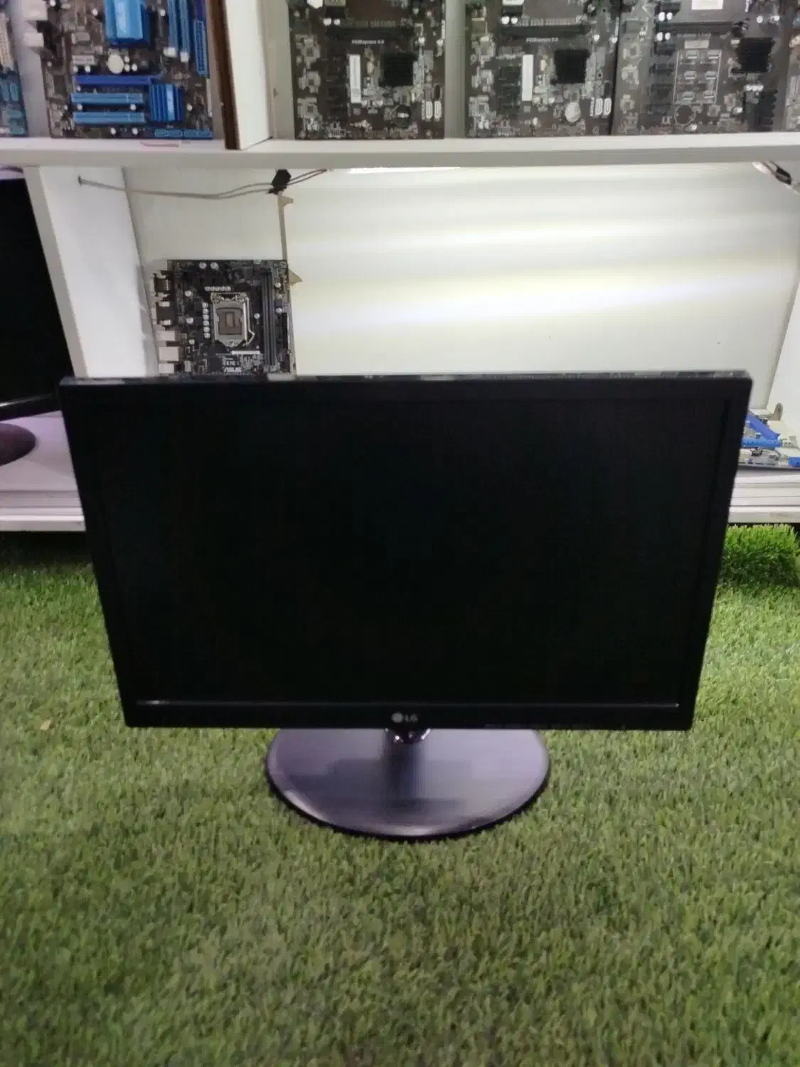 مانیتور 19 الجی ال ای دی LED|قطعات و لوازم جانبی رایانه|ورامین, خیر آباد|دیوار