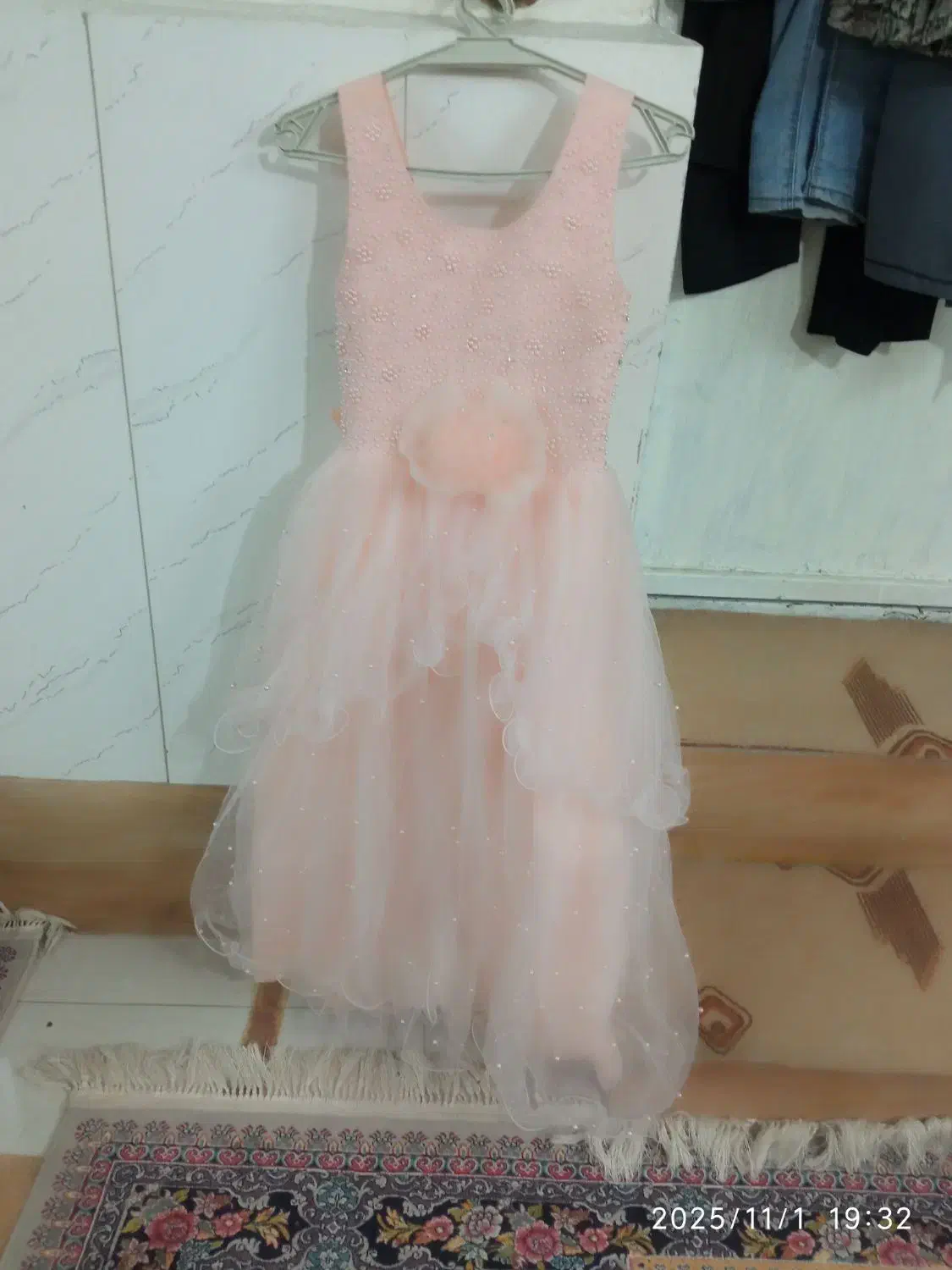 لباس عروس دخترانه و لباس زنانه|لباس|مشهد, وحید|دیوار