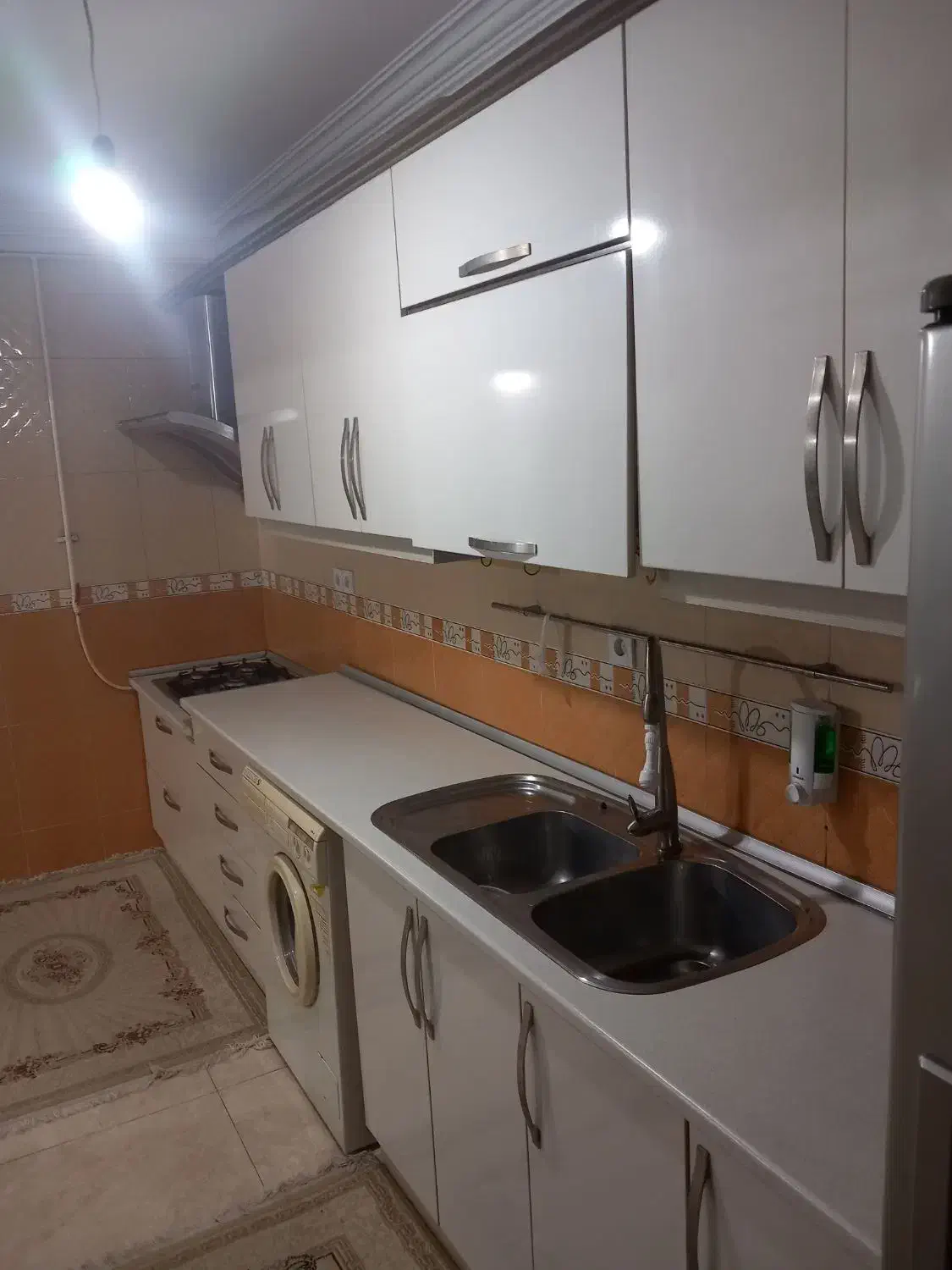 کابینت MDF.سینگ‌.هود و گاز لتونی ایتالیایی|آب‌چکان و نظم‌دهنده ظروف|گرگان, |دیوار
