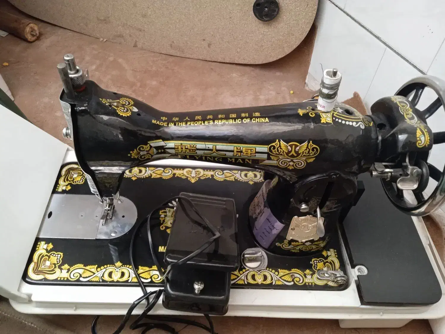 چرخ خیاطی|لوازم خیاطی و بافتنی|تربت‌حیدریه, حسنی بالا|دیوار