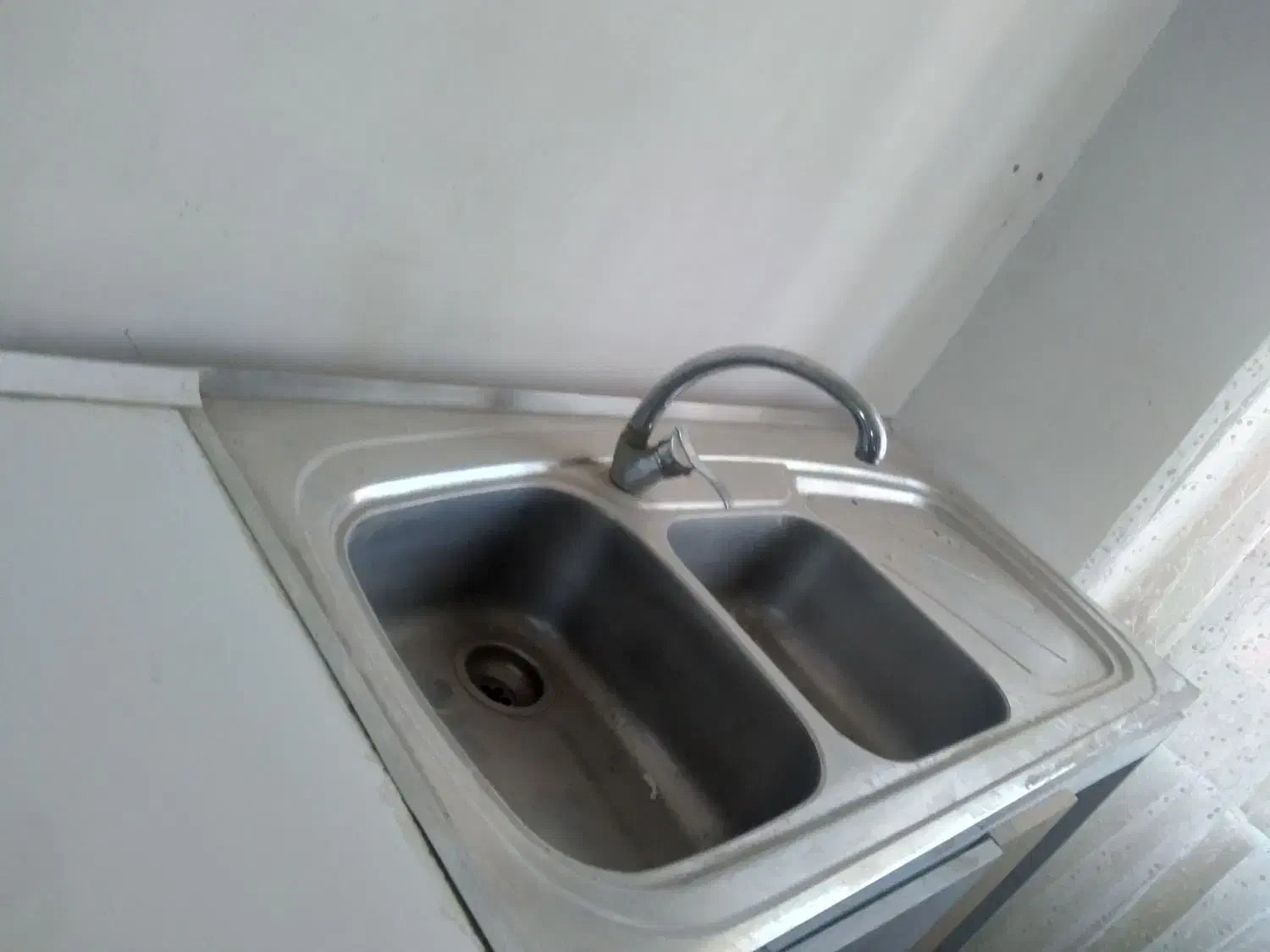 کابینت ودستشور|لوازم سرویس بهداشتی|تربت جام, میان جام|دیوار