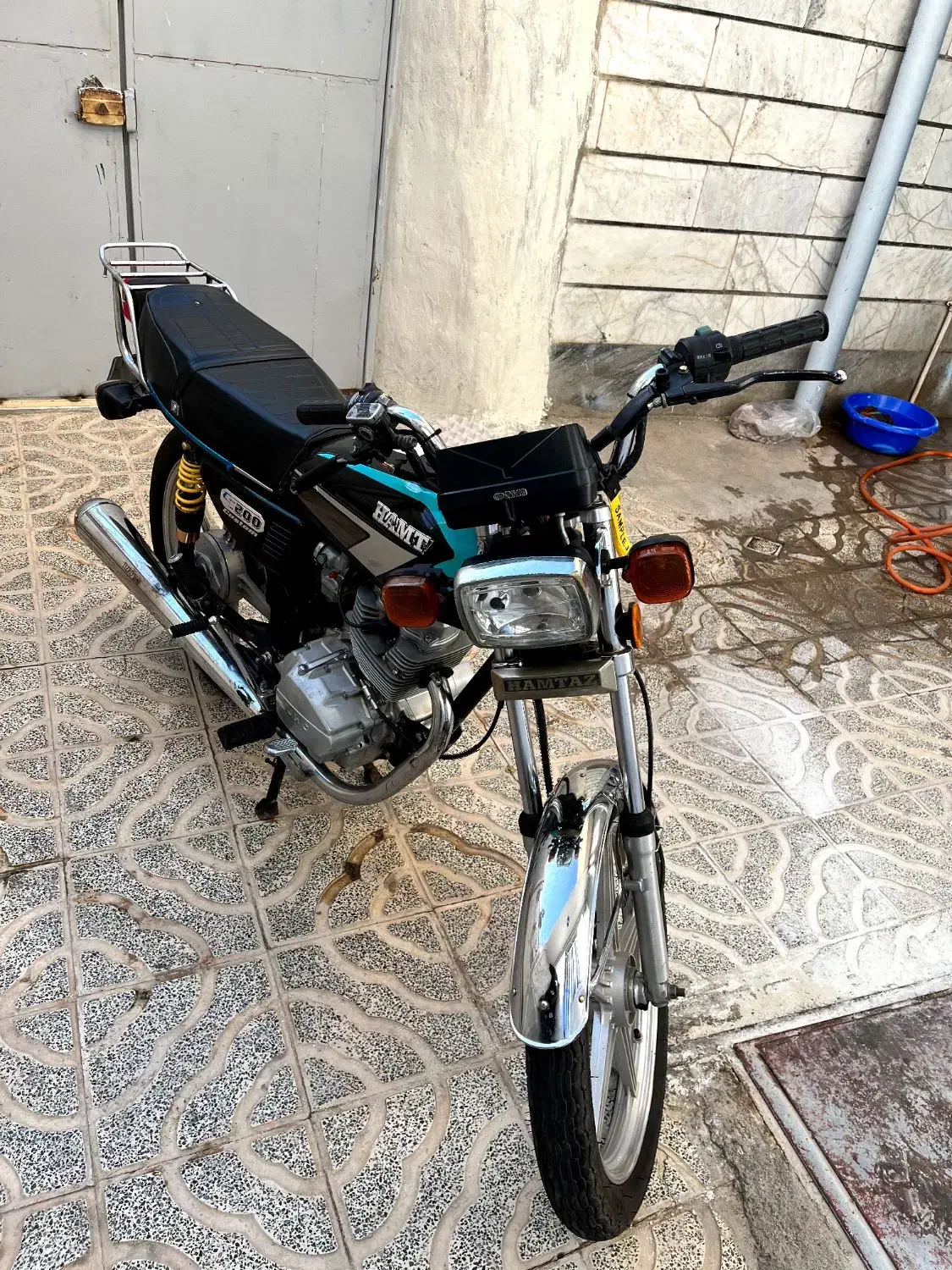 ۲۰۰همتاز کاربرات وحشی|موتورسیکلت|تاکستان, |دیوار