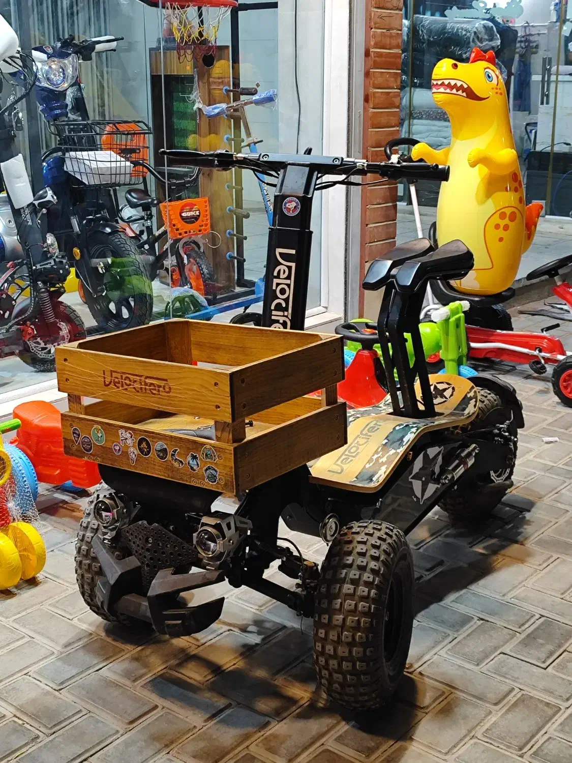 سه چرخ برقی کویر آفرودی بی نظیر|دوچرخه، اسکیت، اسکوتر|شاهین‌شهر, مخابرات (شهید بهشتی)|دیوار