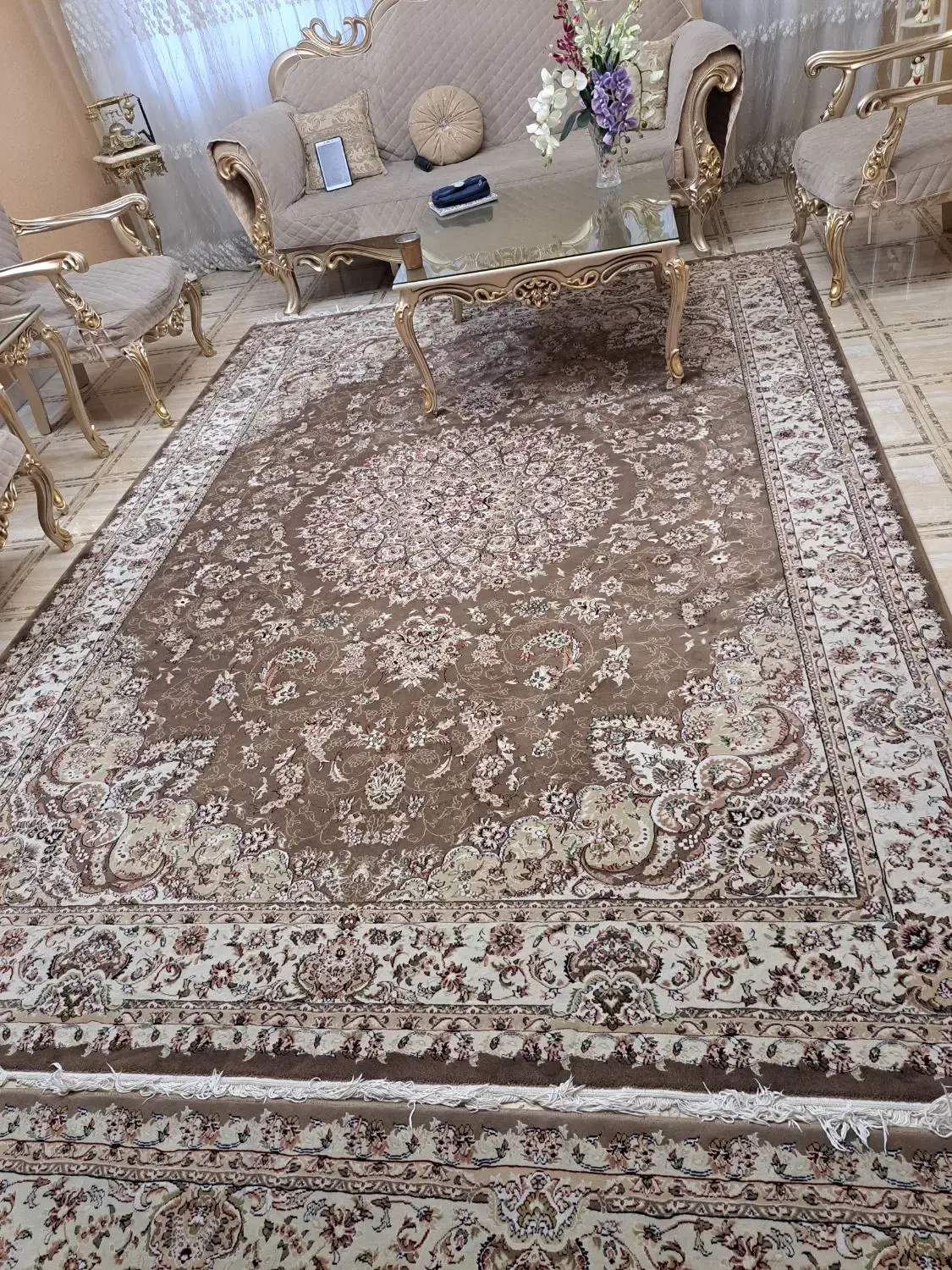 فرش مشهد|فرش|تهران, ائمه اطهار|دیوار