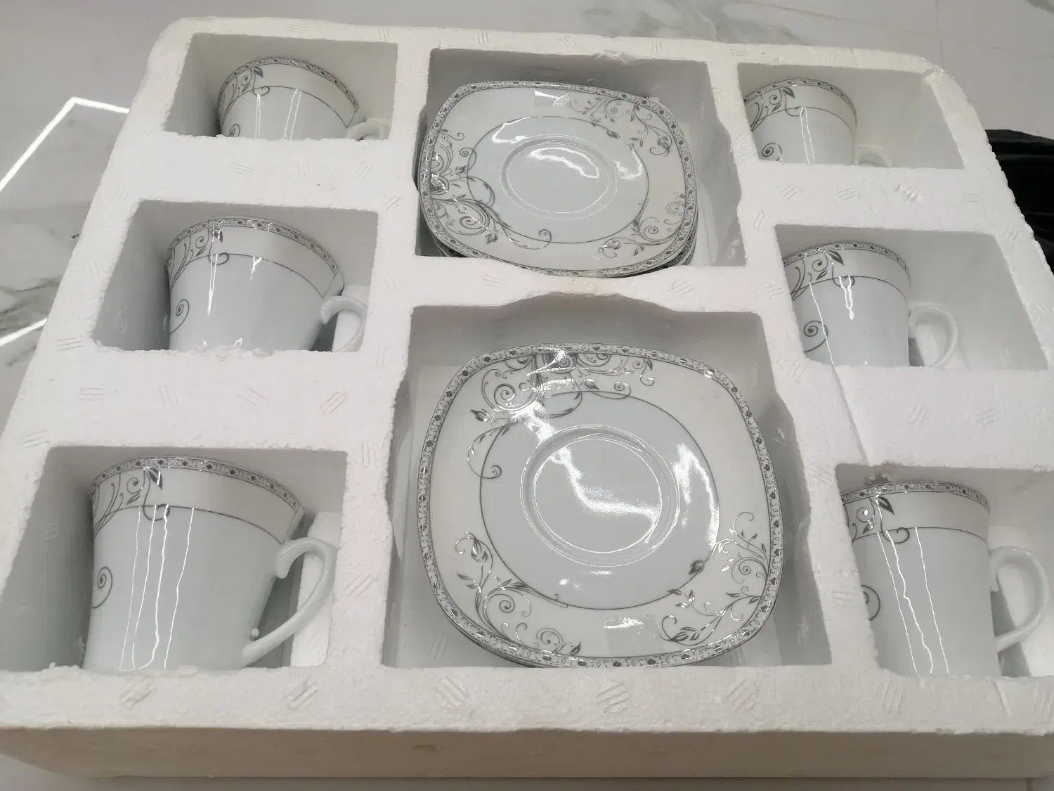 یک دست فنجان چایخوری نو|ظروف سرو و پذیرایی|شیراز, رکن‌آباد|دیوار