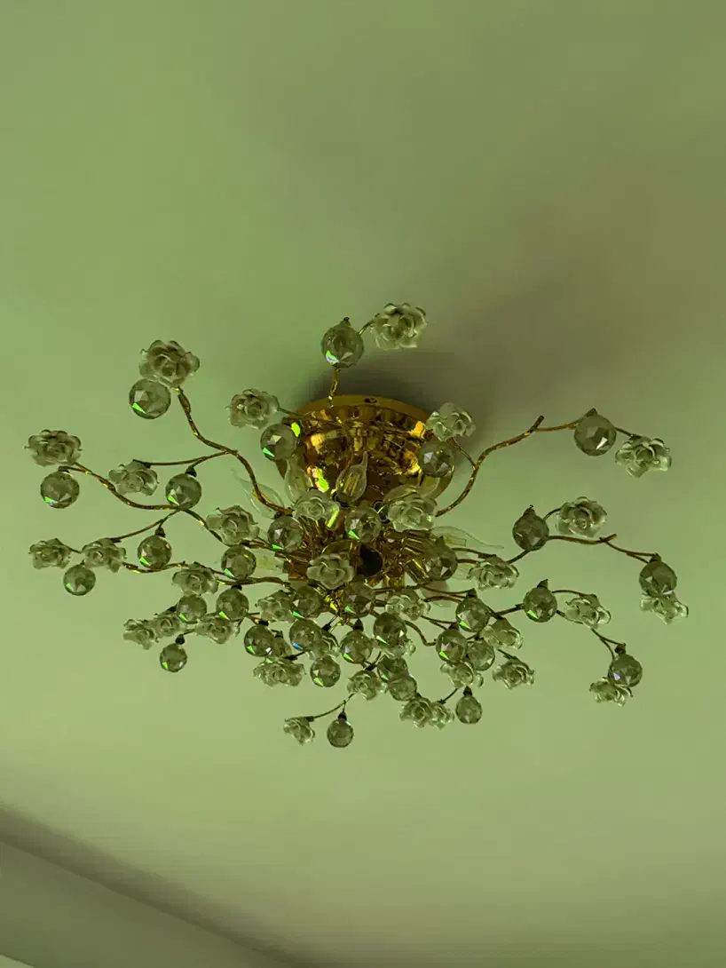 لوستر سقفی|لوستر و چراغ آویز|تهران, گلستان (شهرک راه آهن)|دیوار