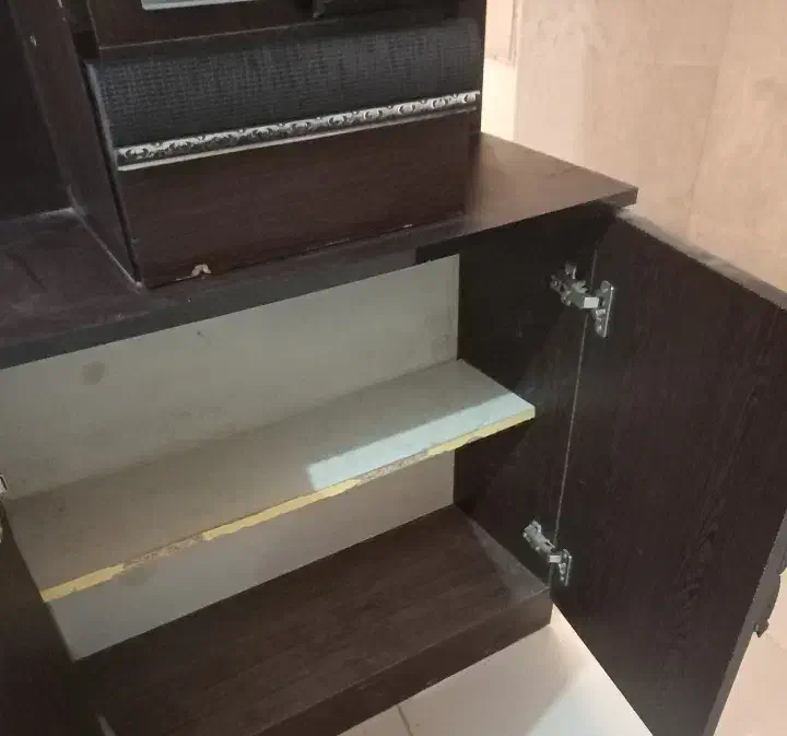 جاکفشی ایستاده|جاکفشی، کمد، دراور|زاهدان, |دیوار