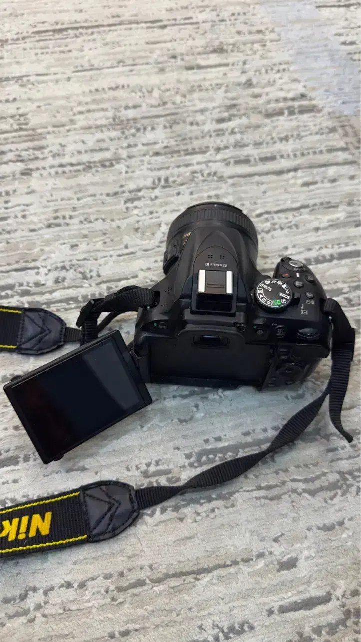 دوربین نیکون D5600 همراه با لنز ۱۸-۱۴۰|دوربین عکاسی و فیلمبرداری|کرمانشاه, |دیوار