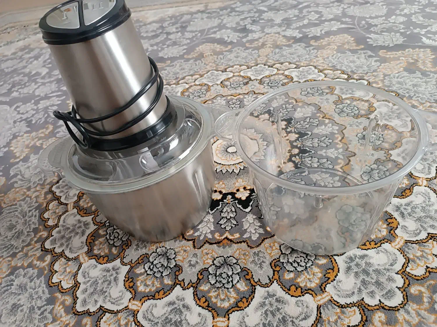 خردکن.|خردکن، آسیاب، غذاساز|نظرآباد, مسکن مهر نظرآباد|دیوار