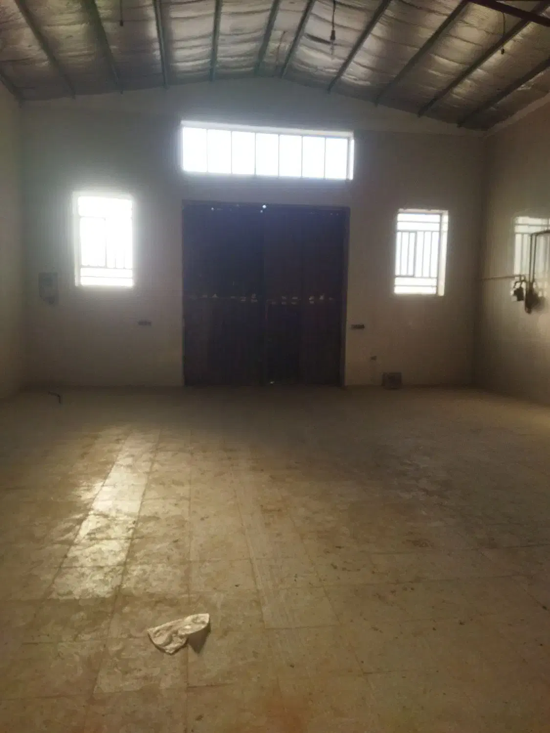 اجاره کارگاه کاملا بهداشتی،( تفت یک)|اجارهٔ دفتر صنعتی، کشاورزی، تجاری|تفت, |دیوار