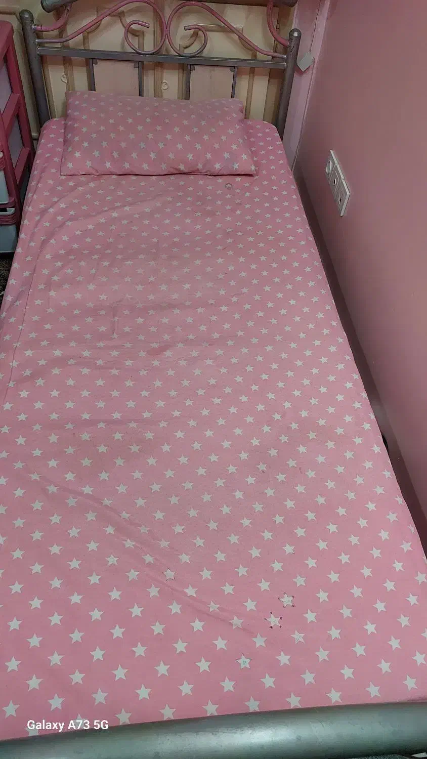 تخت  یک نفره|تخت و سرویس خواب|بیرجند, |دیوار