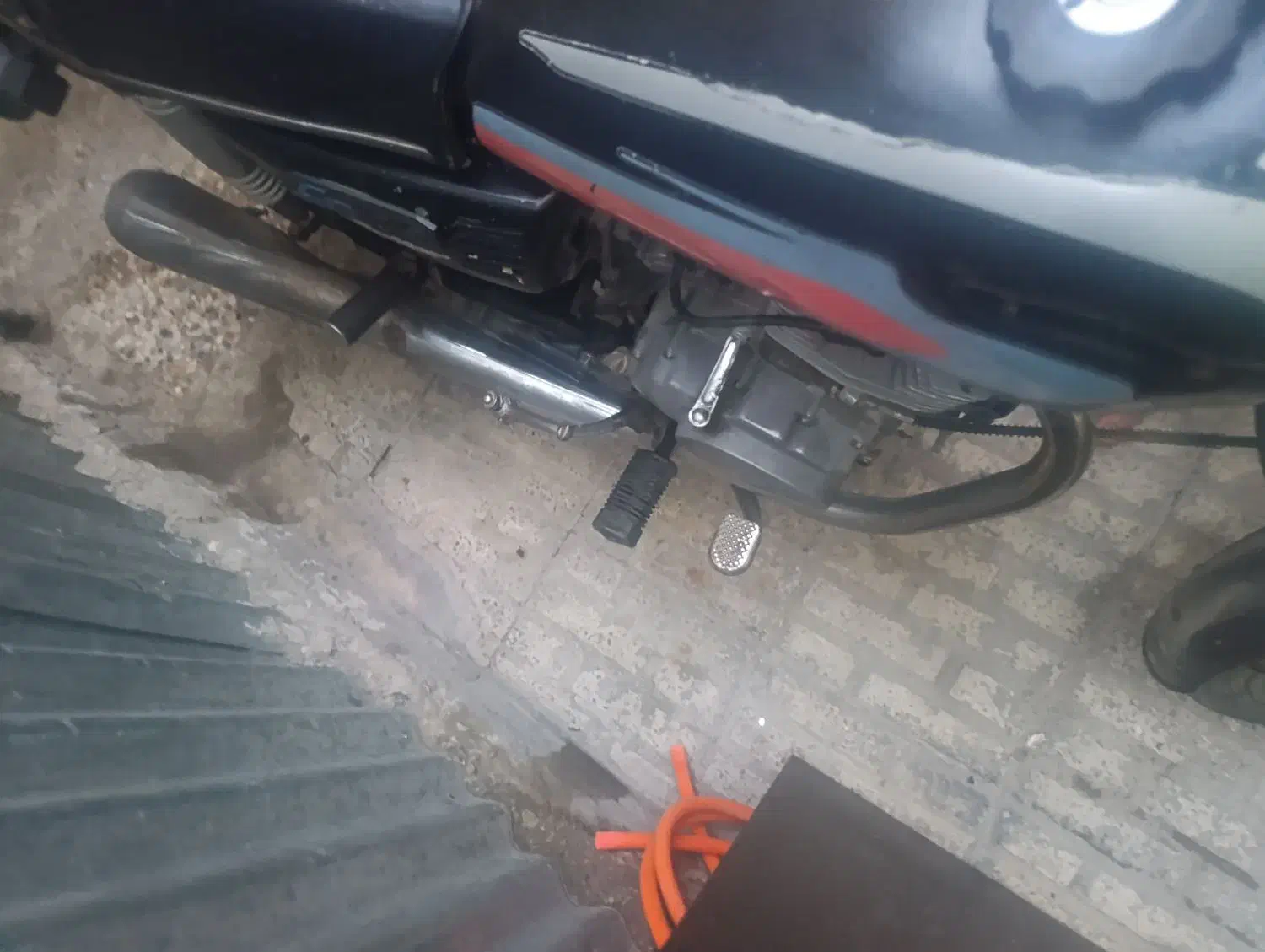 هوندا|موتورسیکلت|قدس, شهرقدس|دیوار