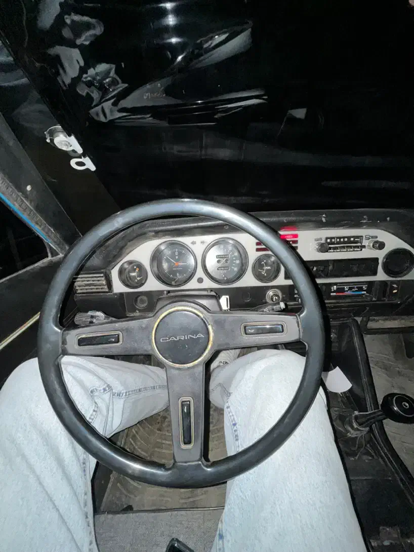 تویوتا کارینا کولر دار|خودرو کلاسیک|شیراز, شهرک گلستان|دیوار