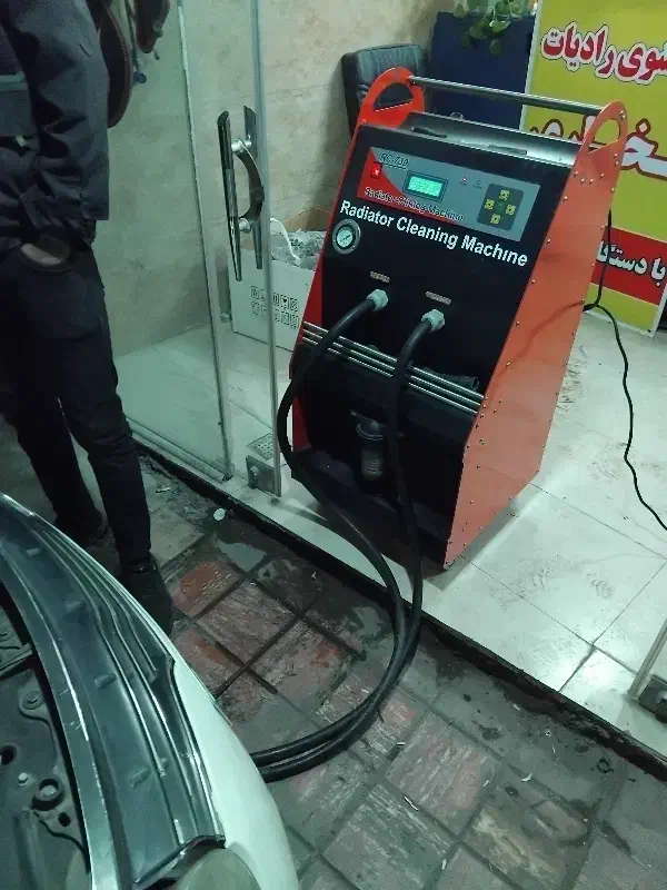 شستشوی رادیات بخاری بادستگاه پراید پژو کویک و..|خدمات موتور و ماشین|قم, پردیسان|دیوار