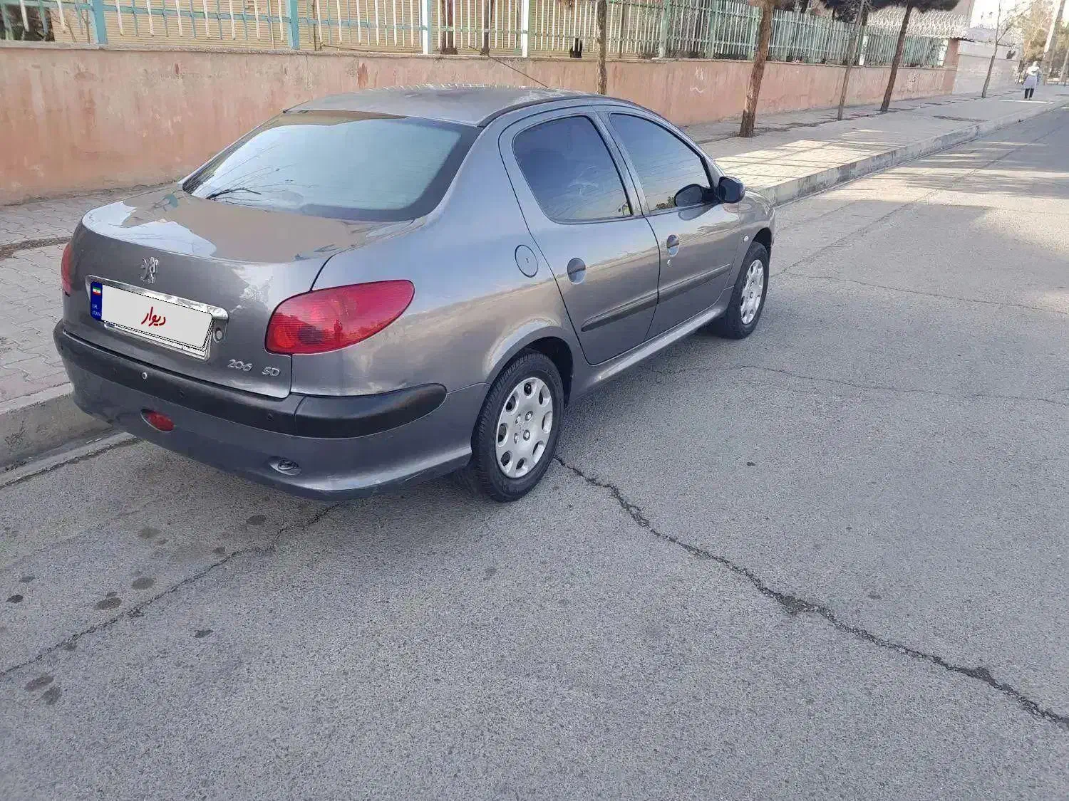 206SD 89|خودرو سواری و وانت|اندیشه, اندیشه فاز ۴|دیوار