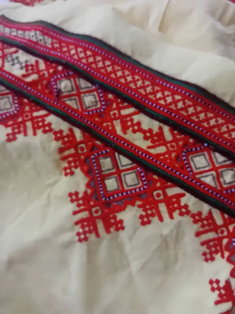 لباس بلوچی نیم دوچ|لباس|سراوان, |دیوار