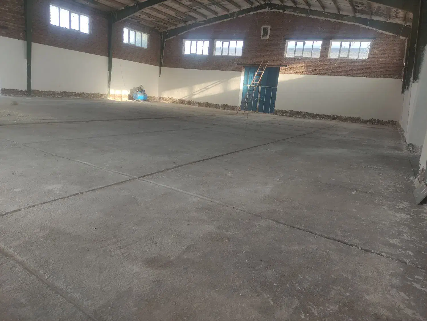 اجاره کارخانه در شهرک سلیمی|اجارهٔ دفتر صنعتی، کشاورزی، تجاری|ممقان, |دیوار