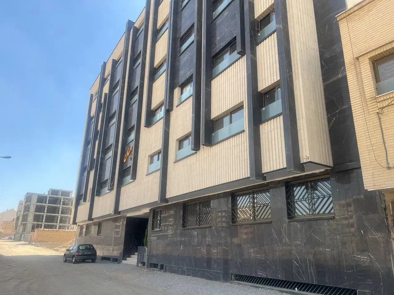 اپارتمان صفر  ارغوانیه ۱۳۵|فروش آپارتمان|اصفهان, ارغوانیه|دیوار