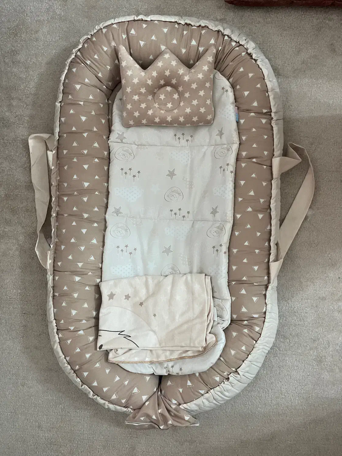 تشک گارددار و بالش شیردهیوواترمیت|تخت و سرویس خواب|رشت, چمارسرا|دیوار