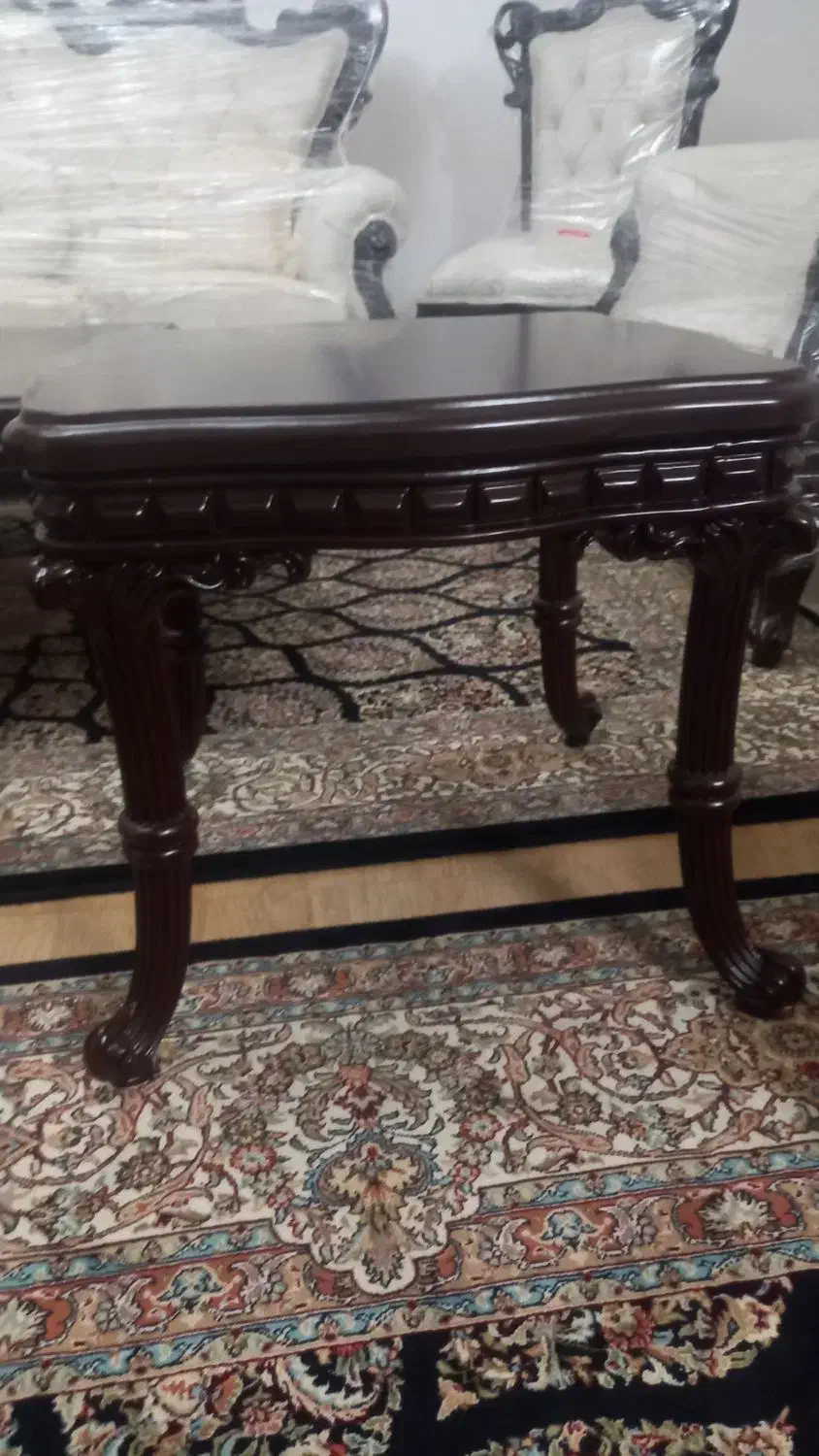 جلومبلی و عسلی|مبلمان خانگی و میز عسلی|گلستان (تهران), |دیوار