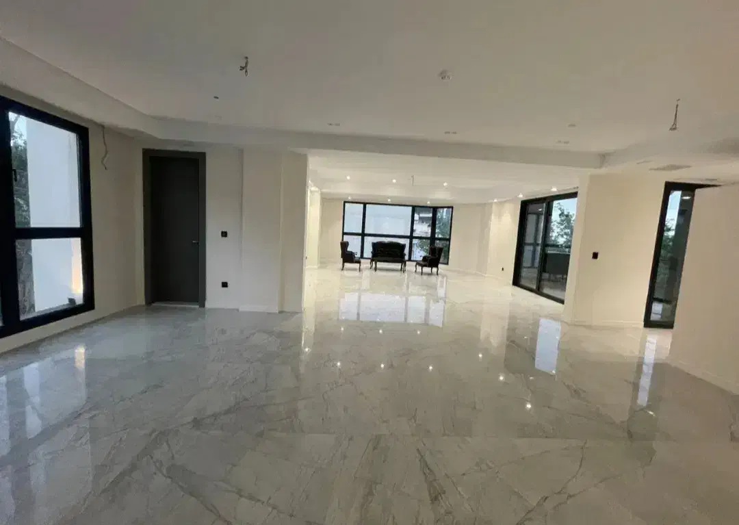 ۲۰۰مترسه خواب مستر/برج باغ گلزار/نوسازکلید نخورده