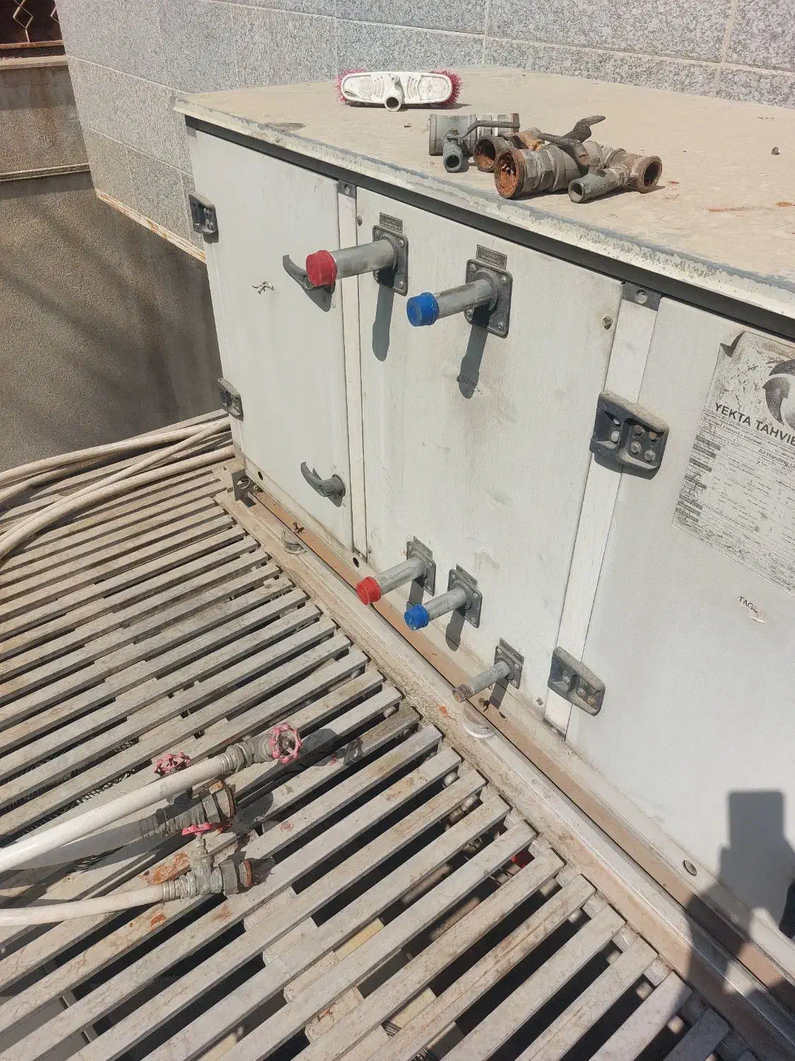 تکنسین روزکار نگهداری تاسیسات|استخدام صنعتی، فنی، مهندسی|تهران, ونک|دیوار