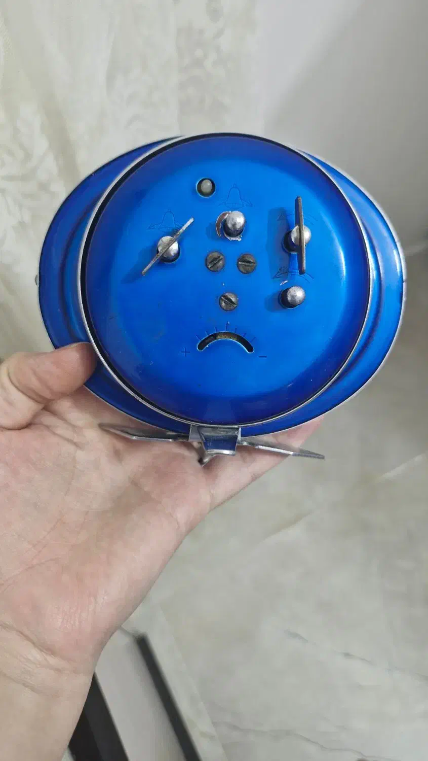 ساعت قدیمی الماس نشان|کلکسیون اشیاء عتیقه|قوچان, |دیوار