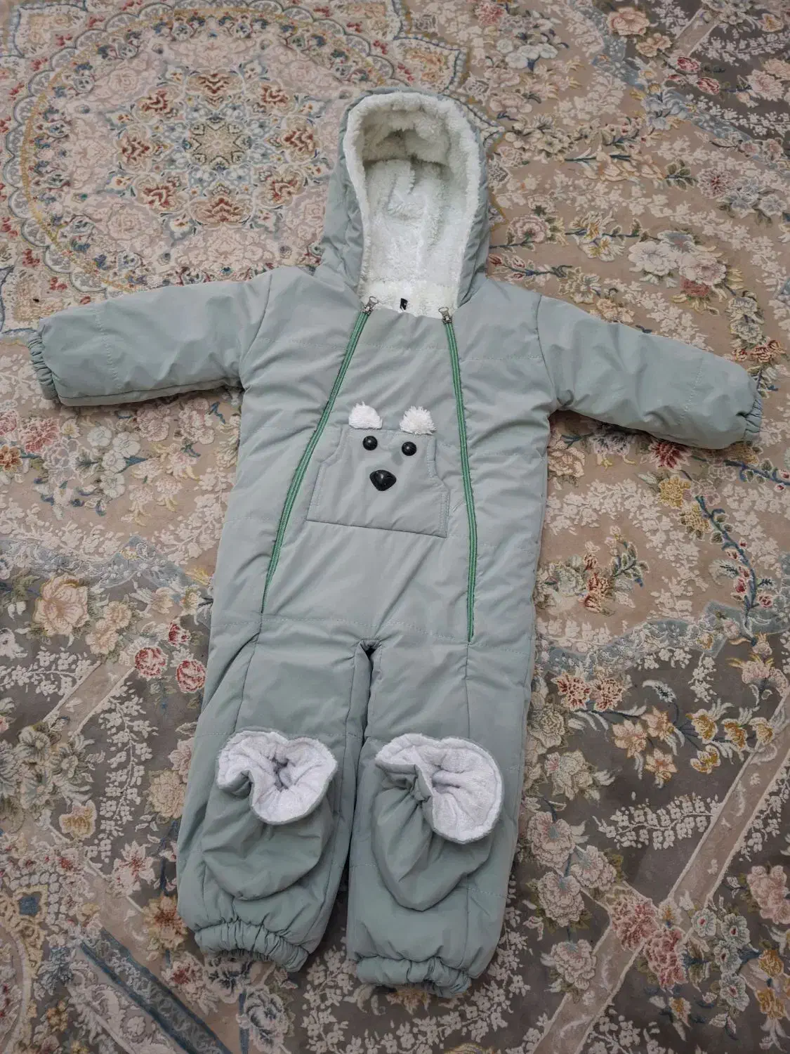 سرهمی اسپرت مناسب دختر و پسر رنگ کادویی در حد نو|کفش و لباس بچه|تهران, آهنگران (سراسیاب دولاب)|دیوار