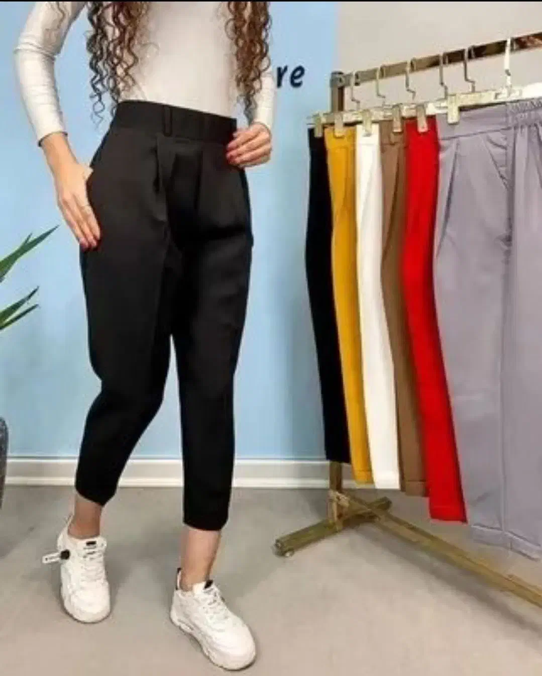 خیاط بیرون بر شلوارزنانه پارچه ای نیازمندیم|استخدام صنعتی، فنی، مهندسی|تهران, مسگرآباد|دیوار