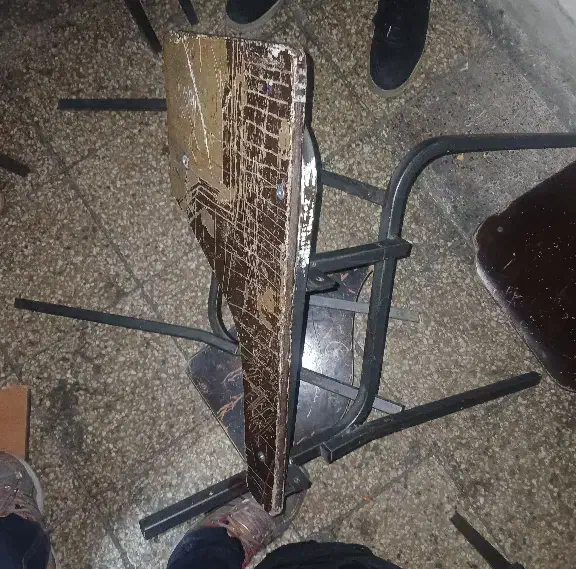 صندلی دانش آموز|صندلی و نیمکت|تبریز, |دیوار