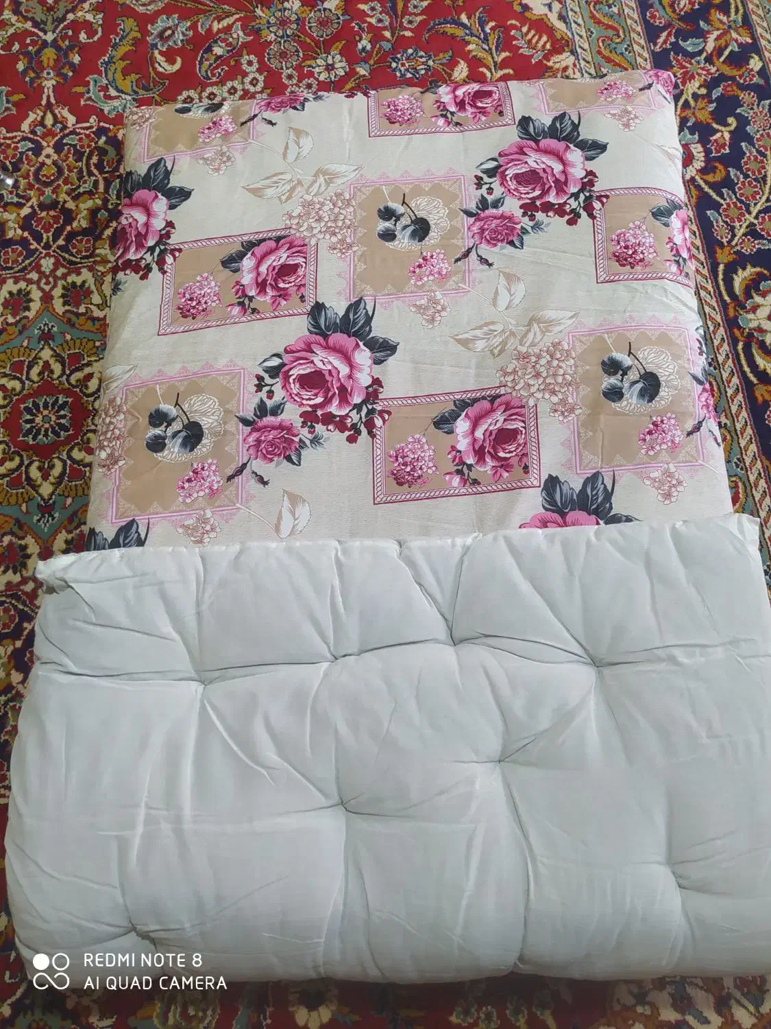 تشک|رختخواب، بالش، پتو|تربت جام, نظامی|دیوار