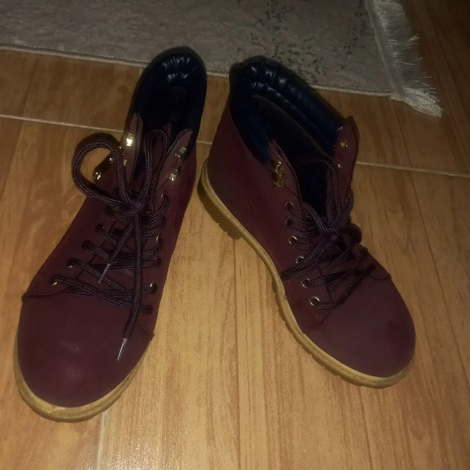 نیم بوت|کیف، کفش، کمربند|رشت, کوی مهر|دیوار