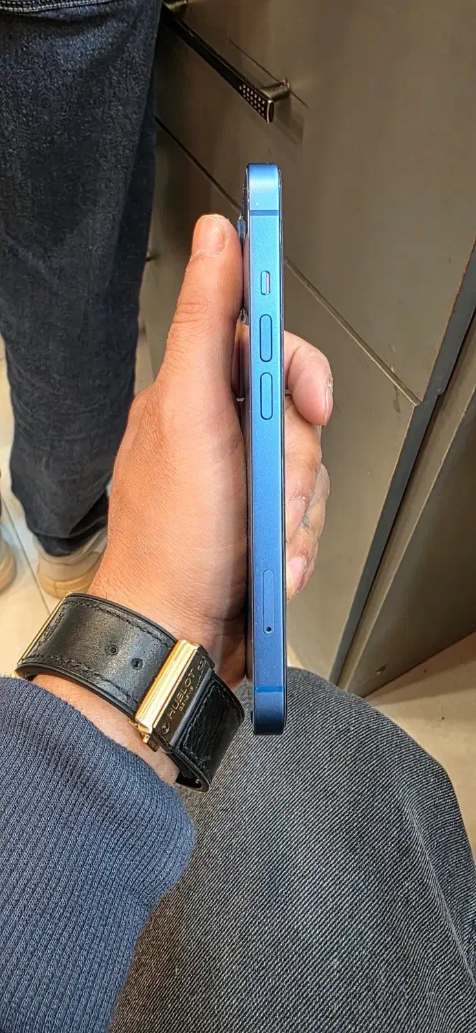 ایفون ۱۳نرمال رنگ ابی|موبایل|قشم, |دیوار