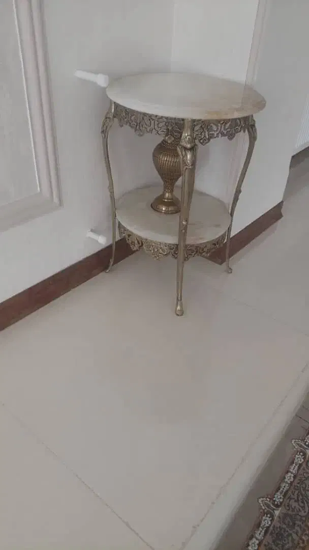 میز برنز|مبلمان خانگی و میز عسلی|اسلام‌شهر, شهرک واوان|دیوار