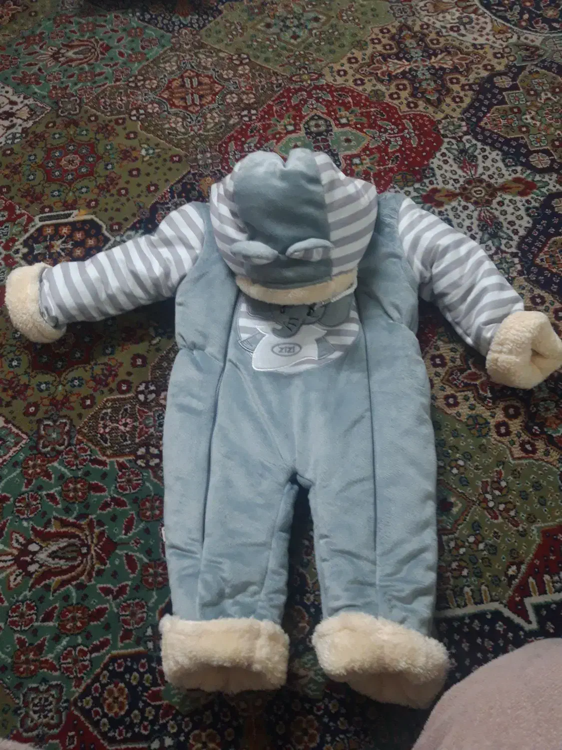 فروش سرهمی زمستونی|کفش و لباس بچه|مشهد, شیرودی|دیوار