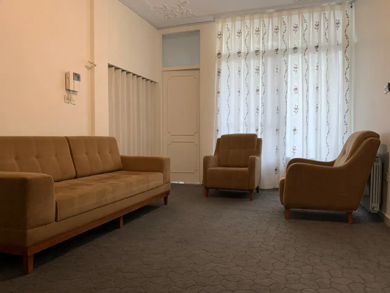 خوابگاه و پانسیون آقایان(کارمند-دانشجو)|اجارهٔ کوتاه‌مدت آپارتمان و سوئیت|تهران, نظامی گنجوی (توانیر)|دیوار