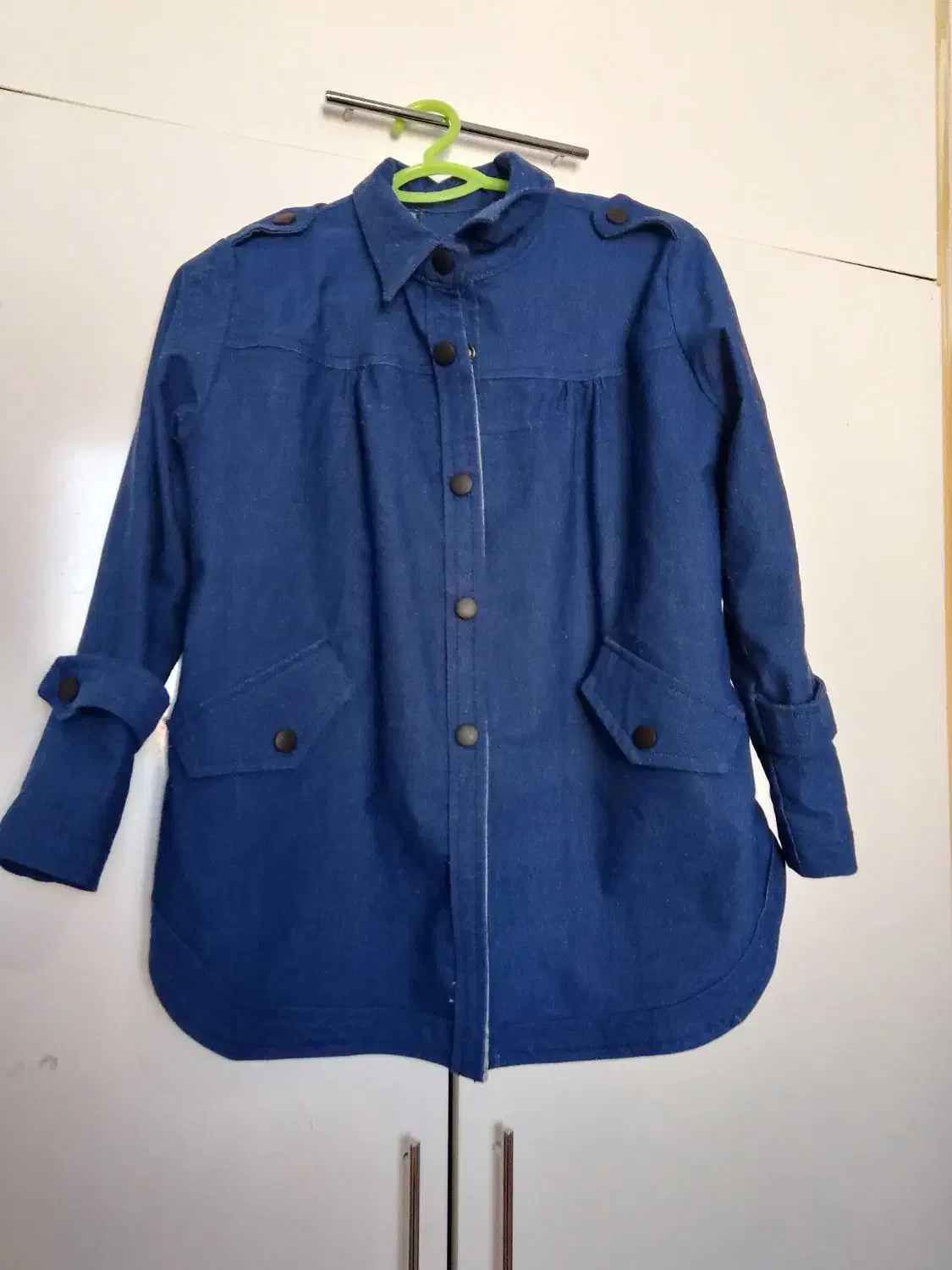 مانتو|لباس|گلبهار, شهر جدید گلبهار|دیوار