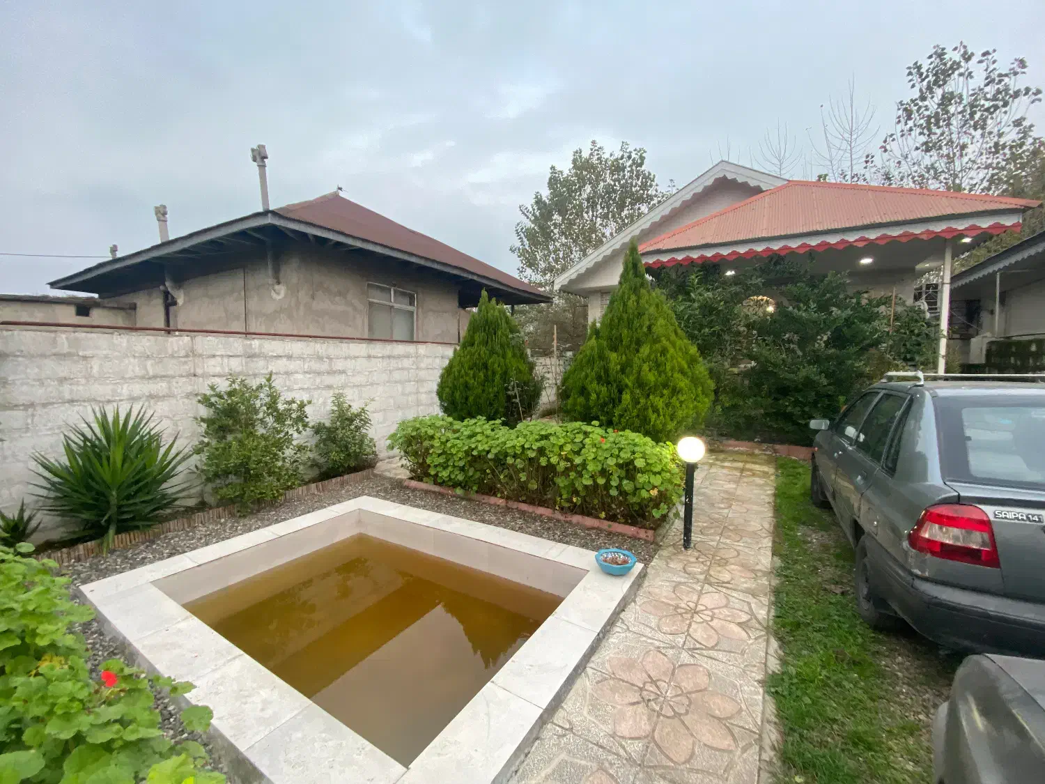 ویلا ۲۹۰متر زمین ۱۰۰متر بنا مبله سند|فروش خانه و ویلا|رشت, گلسار|دیوار