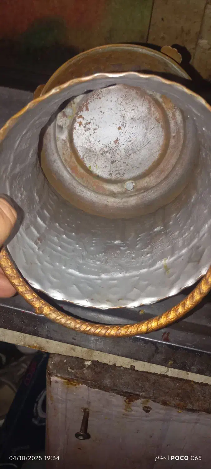 سطل برنج قدیمی|صنایع دستی و سایر لوازم تزئینی|تهران, بهارستان|دیوار