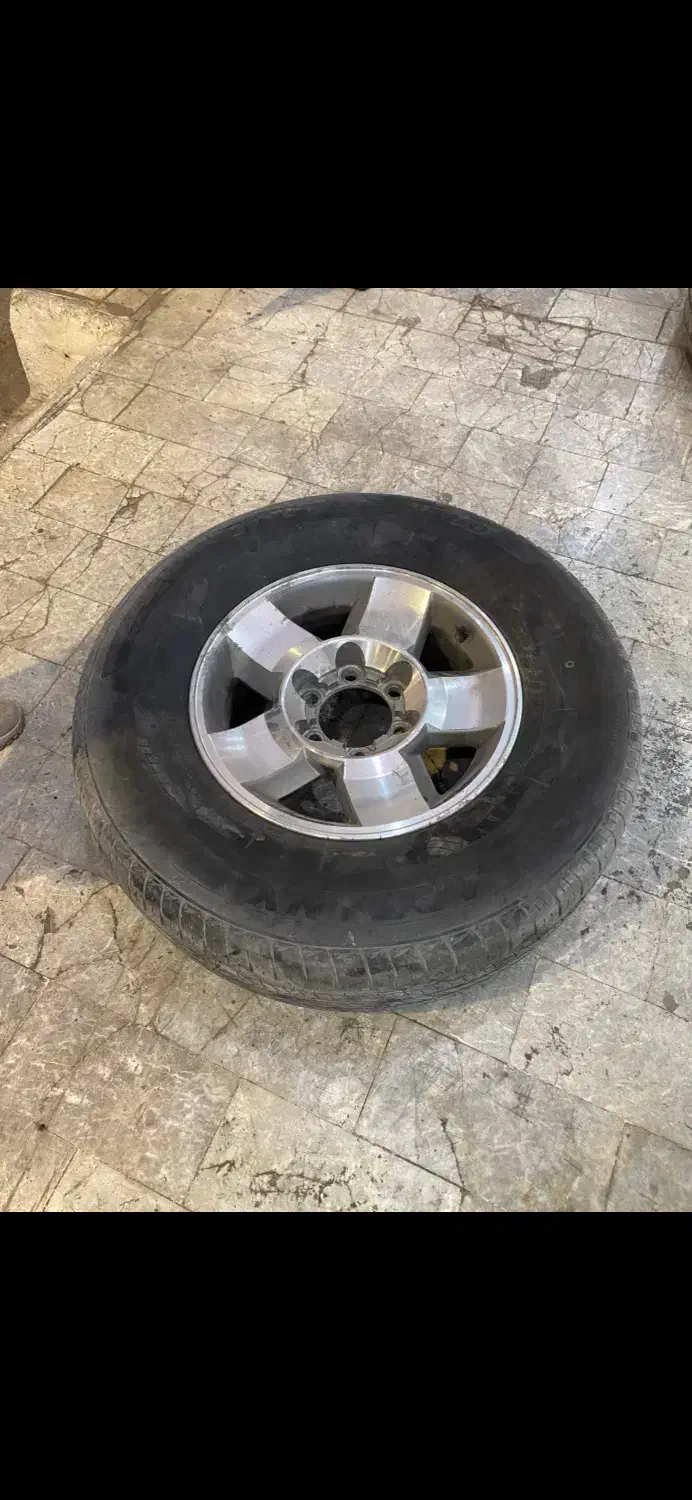 رینگ و لاستیک اف جی کروز|قطعات یدکی و لوازم جانبی|کیش, |دیوار